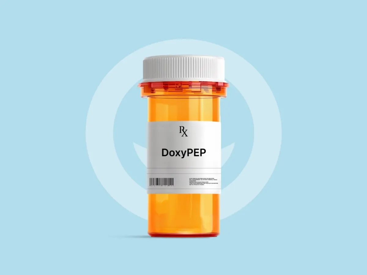 банка лекарств с надписью DoxyPEP